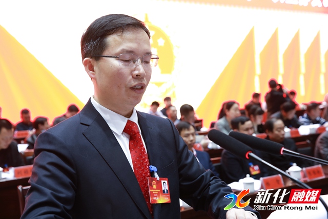 左志锋.jpg