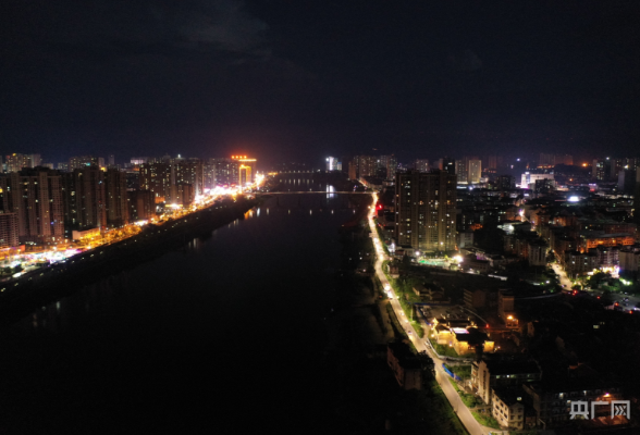 上梅“不夜城”！湖南新化向东街的“十二时辰”