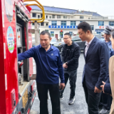 欢度国庆 | 毫不松懈抓好马路市场整治和节日安全工作 让群众放心安心舒心过节