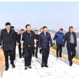 蒋天海到新化巡河  现场调度梅山灌区项目建设工作