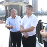 防汛救灾进行时 | 李铁雄到县水文局  气象局调研 强调为科学精准防汛抗灾提供可靠依据
