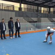 亚洲轮滑冠军臧应璐来新试滑 为世界级总决赛预热