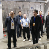 新化县人大常委会视察全县畜牧水产工作