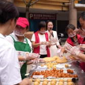 我们的节日·中秋丨上梅街道崇阳岭社区：中秋飘香暖邻里 文明新风润心田