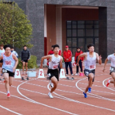 2025年娄底市“新华杯”中学生田径运动会在新化开幕