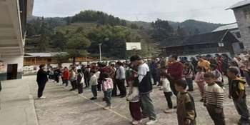 文田镇小长完小 家校携手“护蕾” 共筑安全防线