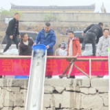 新化县开展生态补偿渔业增殖放流活动并集中销毁非法捕捞渔具