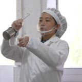 代表委员风采 | 新化县政协委员段慧琳 守正创新酿佳酒 履职为民促振兴