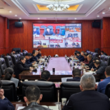 牢固树立法治思维 全面提升行政执法质量和效能