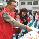 新化禁毒在线 | 新化县禁毒办到水车镇红光小学开展禁毒知识宣传