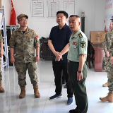 娄底军分区副司令员段德学到新化县开展民兵整组检查