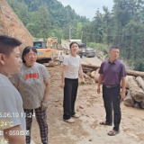 彻夜奋战特大暴雨 守护群众生命财产——湖南新化抗击特大暴雨纪实