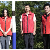 文明新化·你我同行 | 爱心组织为荣华乡荷田村捐赠60盏路灯