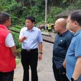防汛救灾进行时 | 新化县全力抢修暴雨受损公路