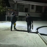 迎战低温雨雪冰冻天气 新化各级各部门全力应对（二）