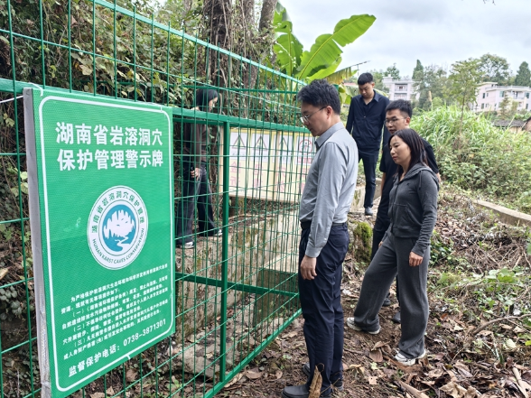 邹剑锋督导检查国庆假期值班值守和城市运行安全工作