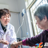 扎根山村二十三载 村医刘爱云守护乡邻健康