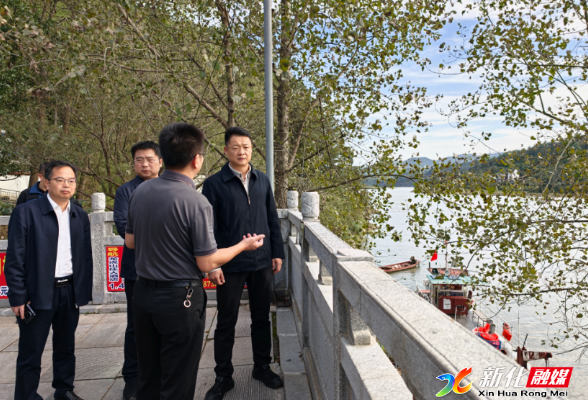 彭韬检查调度国庆假期值班值守、安全生产、旅游服务保障、生态环境保护和经济运行等工作