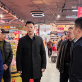 彭韬到石冲口镇开展“‘四稳’走基层 温暖小商户”行动，督导检查安全生产等工作