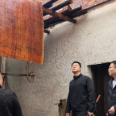 守护新化平安 | 新化县召开风雹灾害救灾工作调度会  全力以赴做好救灾救助工作  尽快恢复正常生产生活秩序