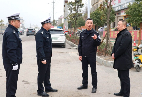 新春走基层 | 新化县领导督导道路交通安全和民爆物品安全管理工作