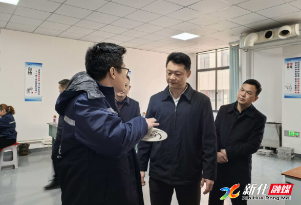 彭韬调研检查重点项目推进情况