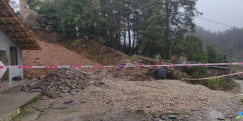 防汛救灾进行时 | 古台山林场  精准预判 成功避险山体滑坡