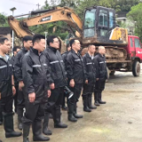 枫林街道大水坪村开展三湾里山塘防汛抢险应急演练