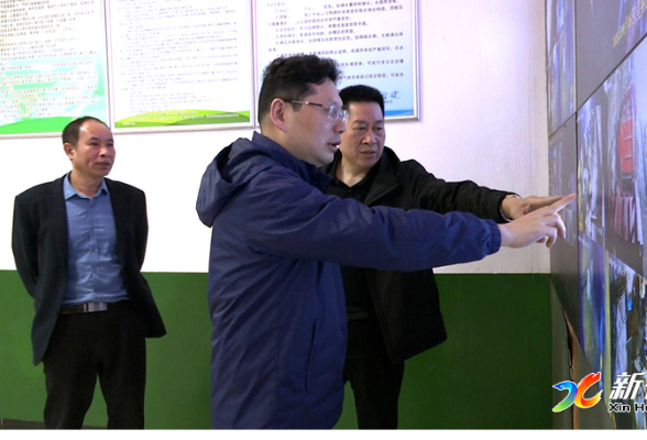 邹喆到炉观镇督导检查煤矿安全生产工作