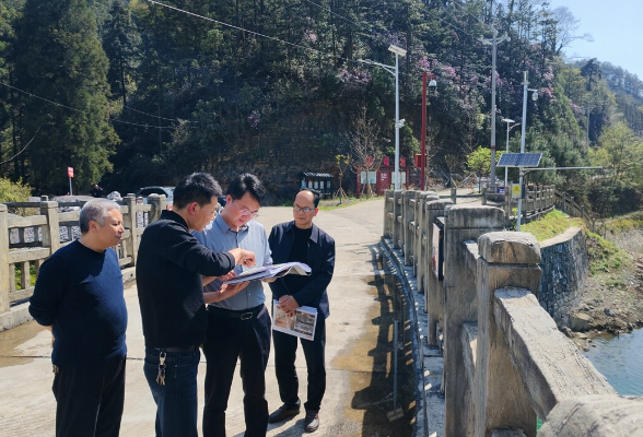 邹剑锋调研督导重点工作 暗访检查生态环保落实情况