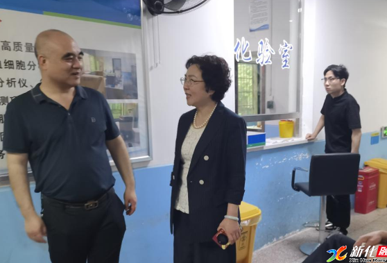新化县领导到上梅街道社区卫生服务中心督导安全生产工作