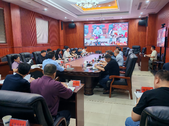 新化县召开安全生产风险隐患大排查大整治工作升温加压（视频）会