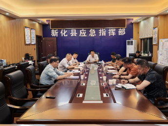 彭韬点对点叫应调度防汛工作