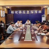 彭韬点对点叫应调度防汛工作