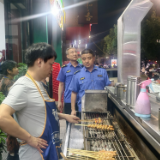 民情直达 融媒在线 | 民情直达快处置 新化县城管局落实群众诉求抓实“门前三包”