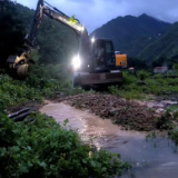 应对台风“美莎克” 新化全力以赴保平安（九）