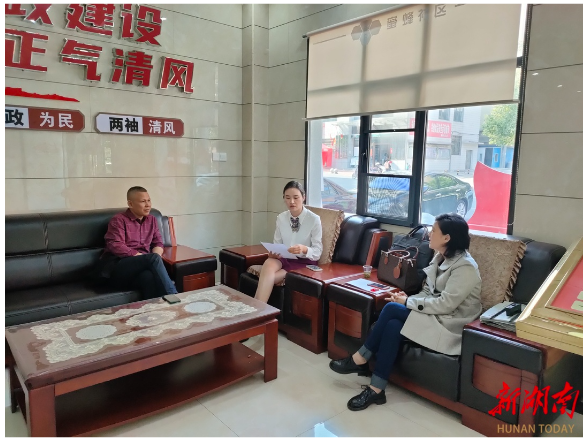 先锋闪耀｜把群众“烦心小事”办成“暖心实事”——记湖南省优秀党务工作者娄星区街心社区党总支书记刘红博@湖南日报