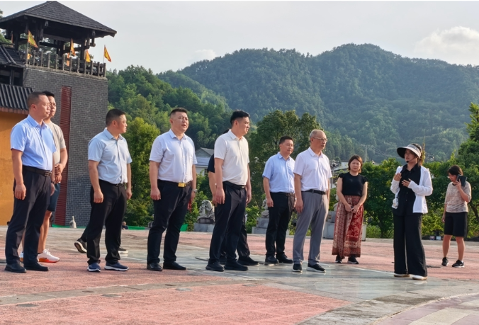 省政协副主席潘碧灵来新调研文旅融合工作