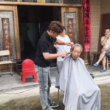 文明实践 |  水车镇楼下村开展便民志愿服务活动