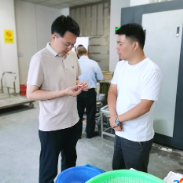 邹剑锋到新化高新区调研:全力以赴推进项目建设 做大做强先进陶瓷产业
