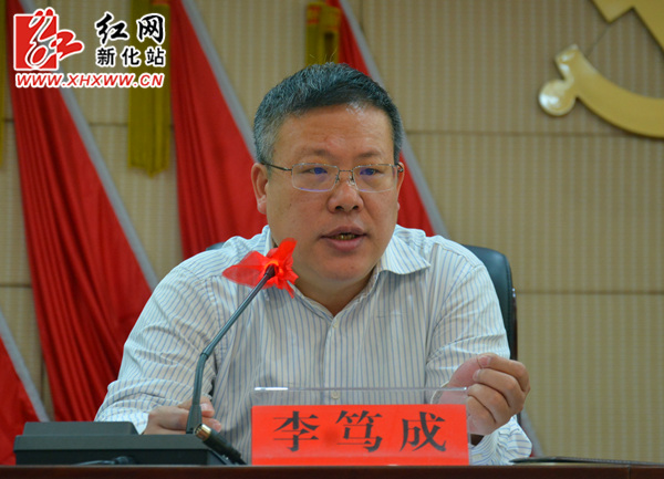DSC_7990_wps图片_副本.jpg