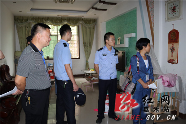 代表委员在现场监督见证，彰显公平公正_副本.jpg