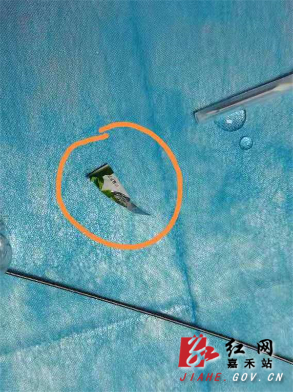 取出的糖果纸.jpg 取出的糖果纸.jpg