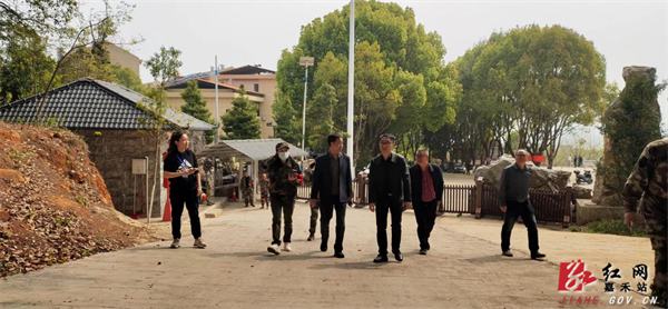 森林.jpg 森林.jpg