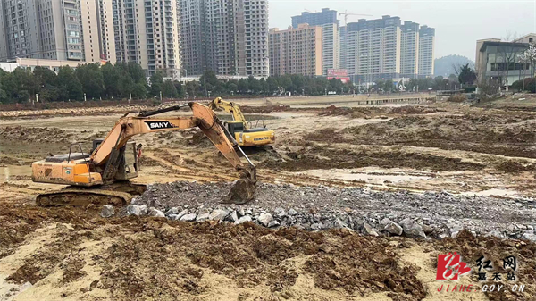 嘉滨湖.jpg