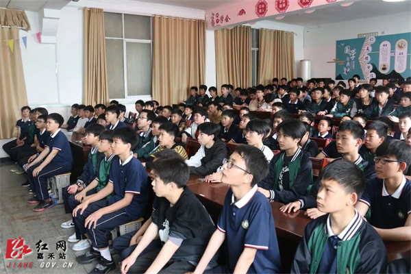 东塔.jpg