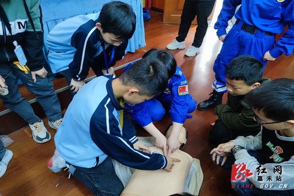 珠泉中学防溺水 (3).jpg