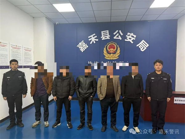 赌博窝点01.jpg