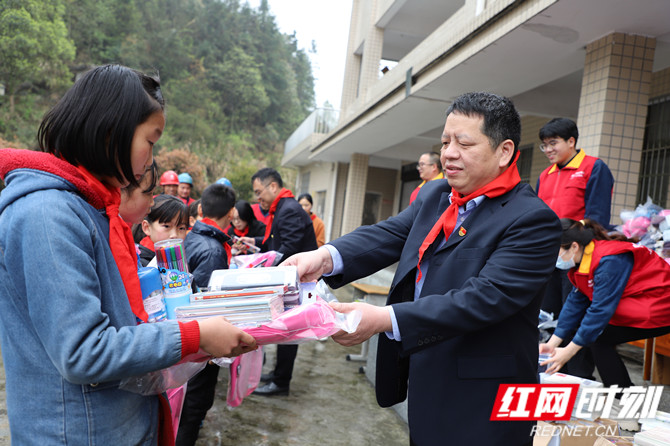 微信图片_20210319103643_副本.jpg