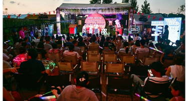 【村光大道】“音”为有你，青春不散场—— 新邵“村光大道”毕业季主题音乐会嗨翻天